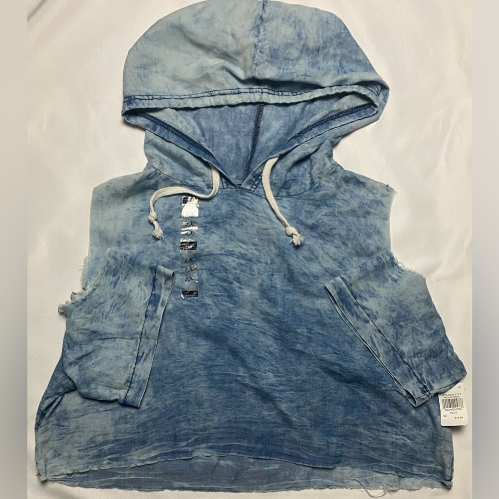 Faux Denim Cropped Cold Shoulder Hooded Top - Picture 4 of 7